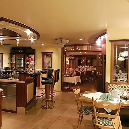 Hotel 3 Koenige 3*
