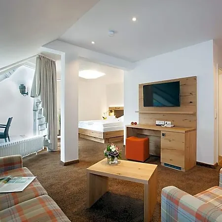 Hotel 3 Koenige 3*