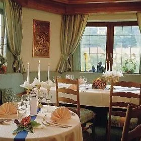 库尼格3号酒店 奥博沃尔法赫