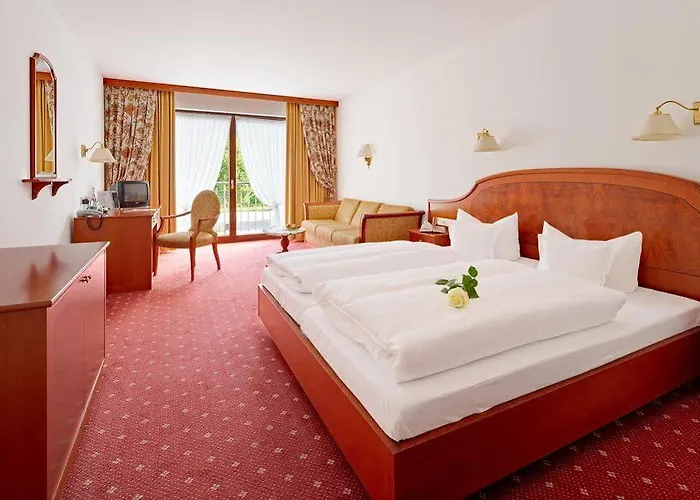 库尼格3号酒店 奥博沃尔法赫